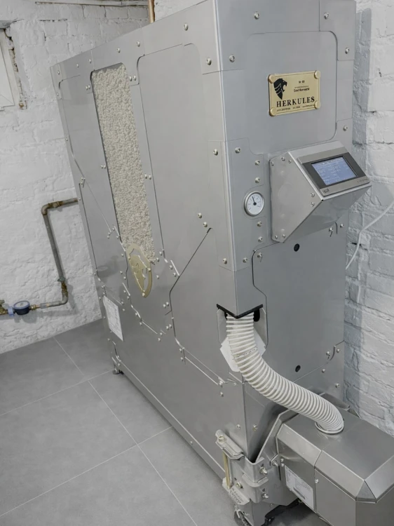 HERKULES INOX 20 kW w Lubartowie – kocioł HERKULES w piwnicznej kotłowni